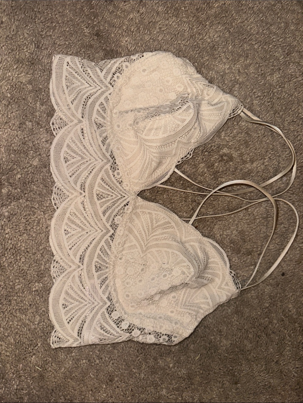 Auden White Lace Bralette with Scalloped Band